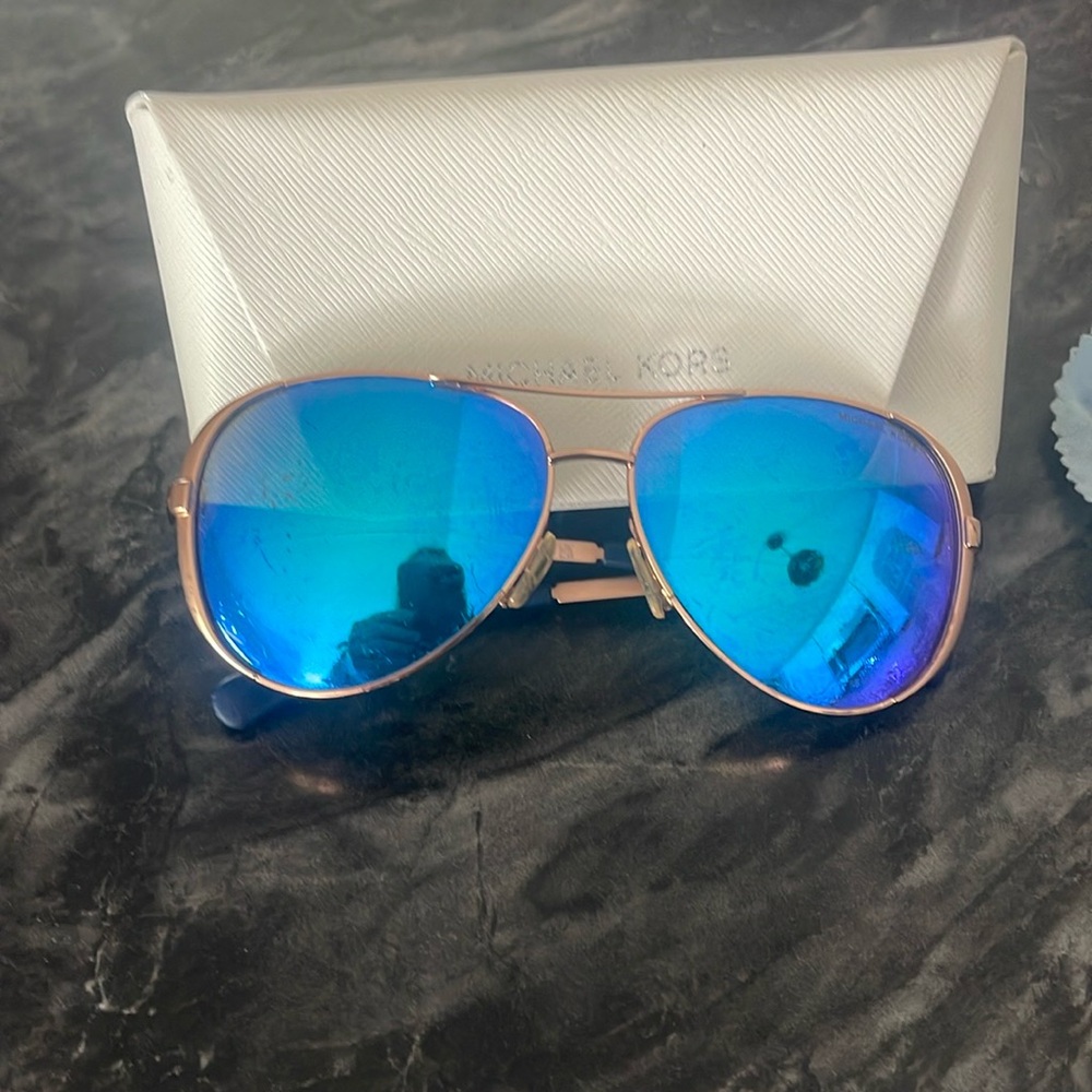 Michael Kors Sunglasses with case